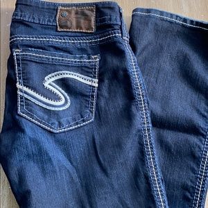 Silver jeans barely worn